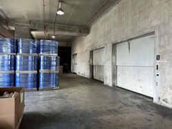 Tuas Avenue 9 (D22), Warehouse #581738911